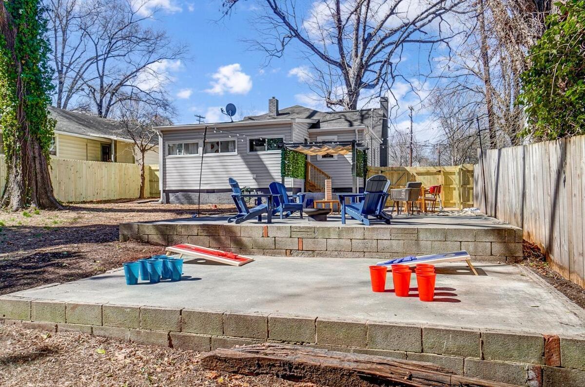 Cozy House W Hot Tub & Big Yard Charlotte Buitenkant foto